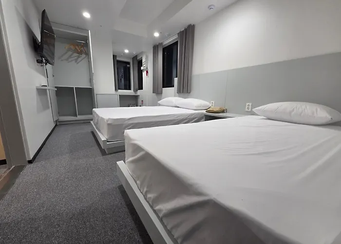 Hostel 명동 Together 을지로3가 Seoel