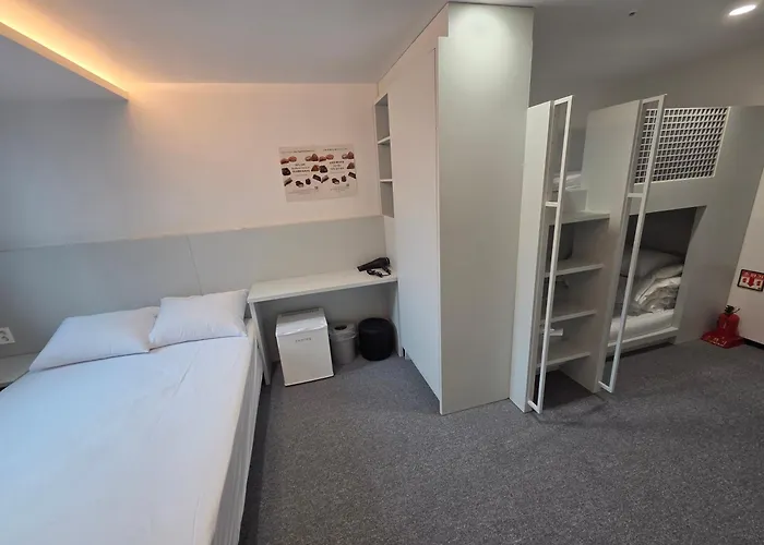 Hostel 명동 Together 을지로3가